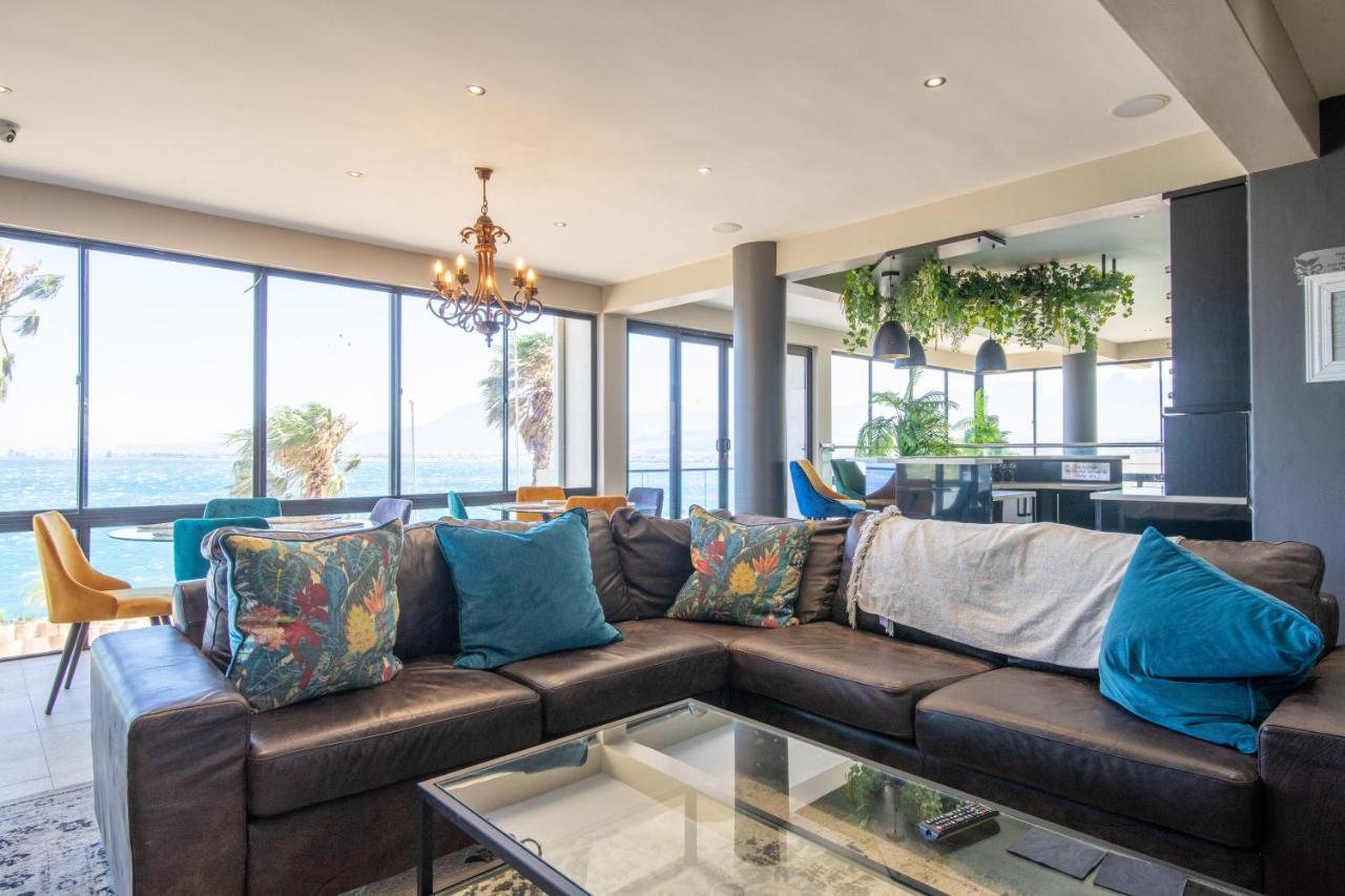 מפרץ גורדון Oceana Palms Luxury Guest House מראה חיצוני תמונה